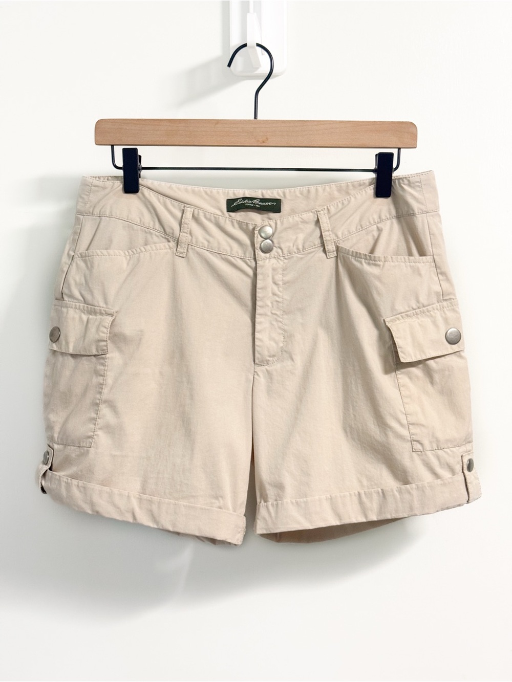 Eddie Bauer Women’s Utility Cargo Shorts Light Khaki Size 6